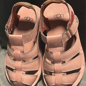 Kids UGG sandal